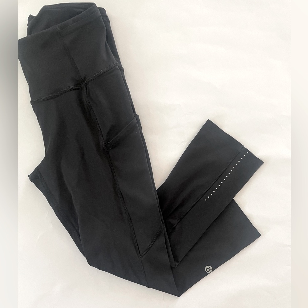 Fast and free leggings